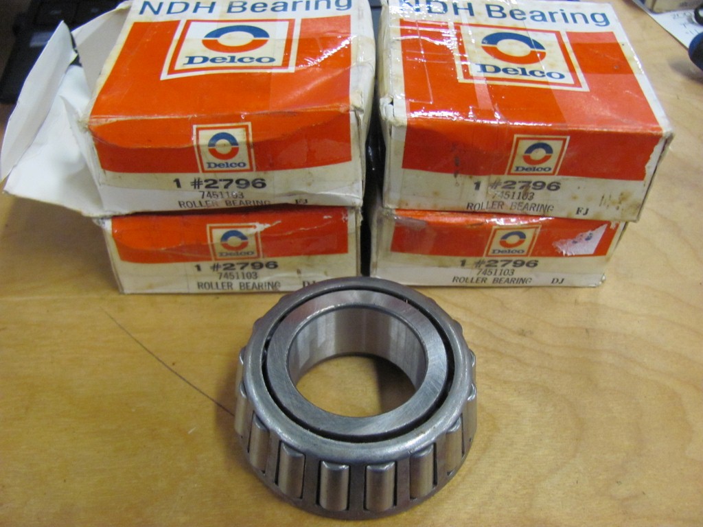 NOS 60 61 62 63 64 Chevrolet Chevy Truck Front Wheel Bearings Delco